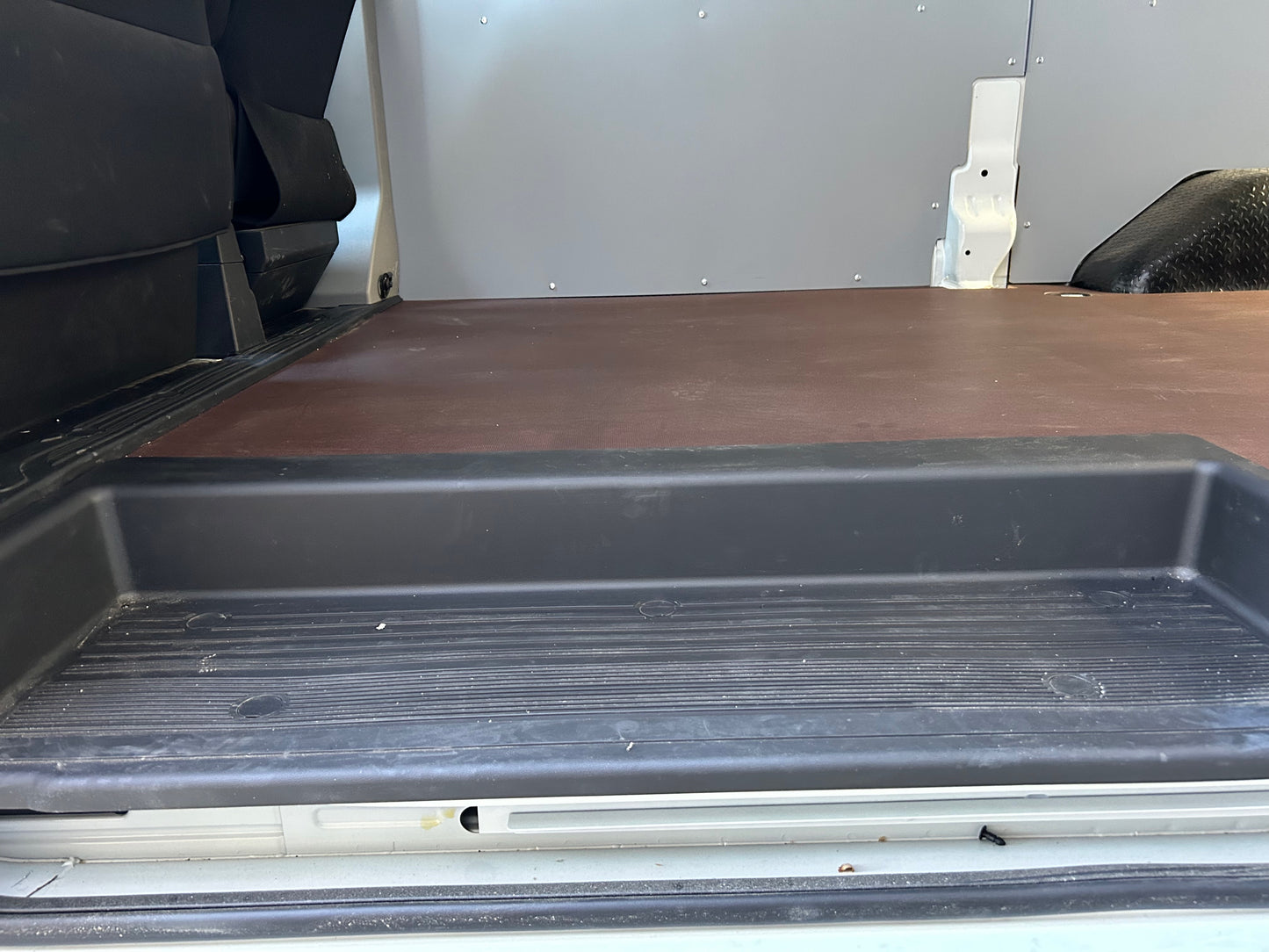 LDV Deliver 9 Floor for MWB and LWB