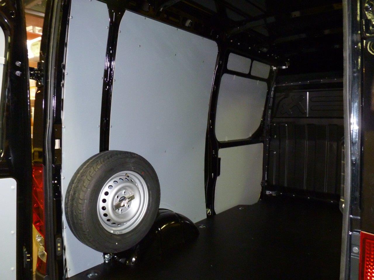 Daily 7.3cbm Van Wall Panels