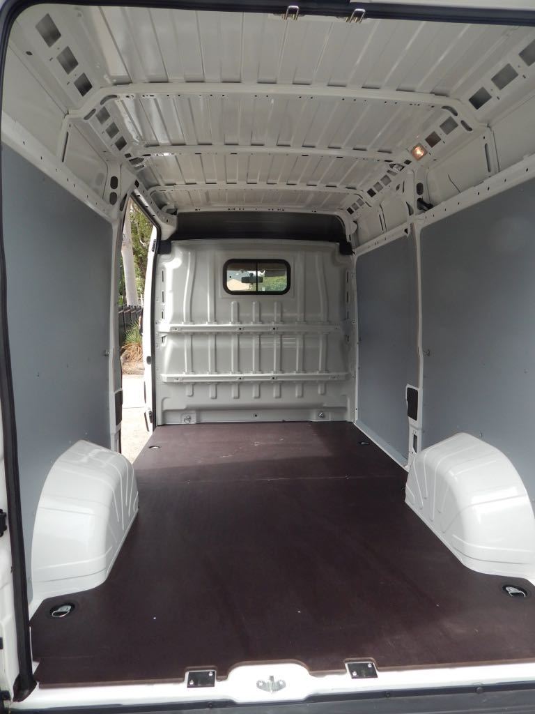 Peugeot Boxer Wall Panels
